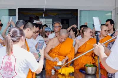 ประมวลภาพพิธีเททองหล่อพระอสีติมหาสาวก วัดจุฬามณี