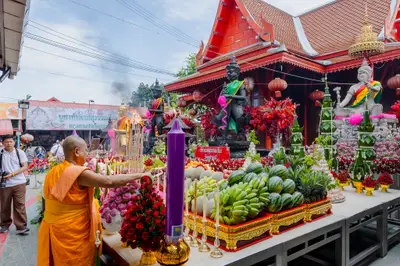 ประมวลภาพพิธีบวงสรวงสมโภช ครบ ๓๗ ปี องค์เทวสุวรรณพรหมาสูติเทพ และท้าวเวสสุวรรณโณ วัดจุฬามณี