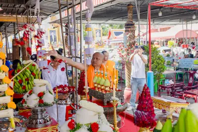 ประมวลภาพพิธีบวงสรวงสมโภช ครบ ๓๗ ปี องค์เทวสุวรรณพรหมาสูติเทพ และท้าวเวสสุวรรณโณ วัดจุฬามณี