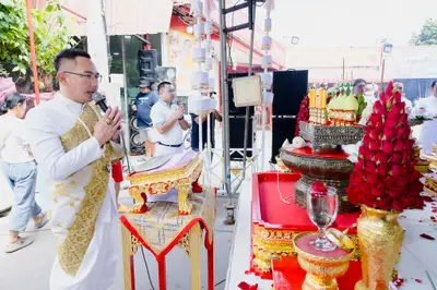 ประมวลภาพพิธีบวงสรวงสมโภช ครบ ๓๗ ปี องค์เทวสุวรรณพรหมาสูติเทพ และท้าวเวสสุวรรณโณ วัดจุฬามณี