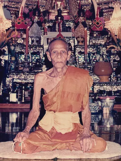 ภาพหลวงพ่อเนื่อง โกวิโท เจ้าอาวาสวัดจุฬามณี