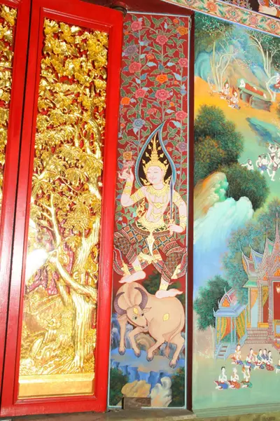 จิตรกรรมฝาผนังและศิลปกรรมภายในพระอุโบสถหินอ่อนจตุรมุข วัดจุฬามณี