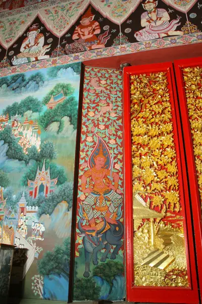 จิตรกรรมฝาผนังและศิลปกรรมภายในพระอุโบสถหินอ่อนจตุรมุข วัดจุฬามณี