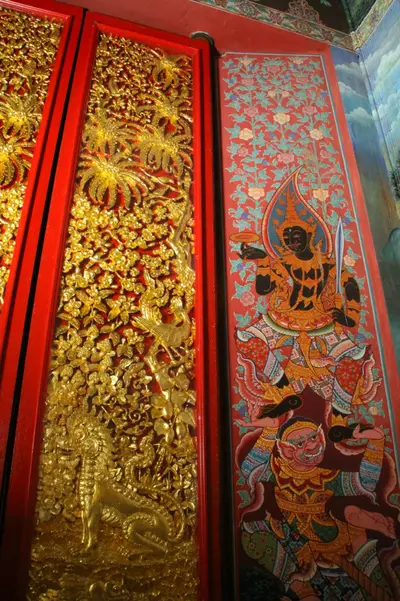จิตรกรรมฝาผนังและศิลปกรรมภายในพระอุโบสถหินอ่อนจตุรมุข วัดจุฬามณี