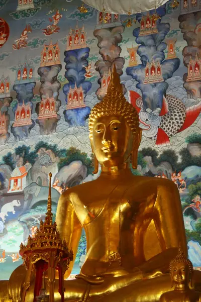 จิตรกรรมฝาผนังและศิลปกรรมภายในพระอุโบสถหินอ่อนจตุรมุข วัดจุฬามณี
