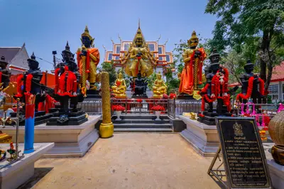 ภาพถ่ายทางอากาศวัดจุฬามณี ริมคลองอัมพวา ตำบลบางช้าง อำเภออัมพวา จังหวัดสมุทรสงคราม