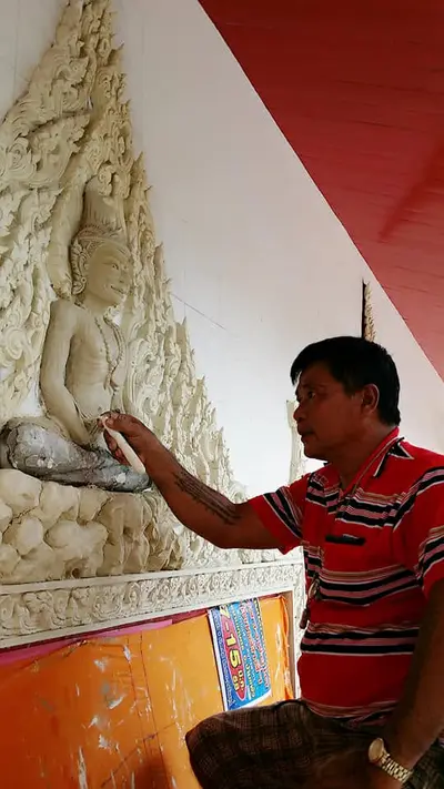 งานศิลป์ปูนปั้นวิหารพระพุทธโสภิตมุณี วัดจุฬามณี อำเภออัมพวา จังหวัดสมุทรสงคราม
