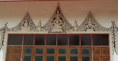 งานศิลป์ปูนปั้นวิหารพระพุทธโสภิตมุณี วัดจุฬามณี อำเภออัมพวา จังหวัดสมุทรสงคราม