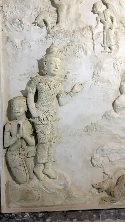งานศิลป์ปูนปั้นวิหารพระพุทธโสภิตมุณี วัดจุฬามณี อำเภออัมพวา จังหวัดสมุทรสงคราม