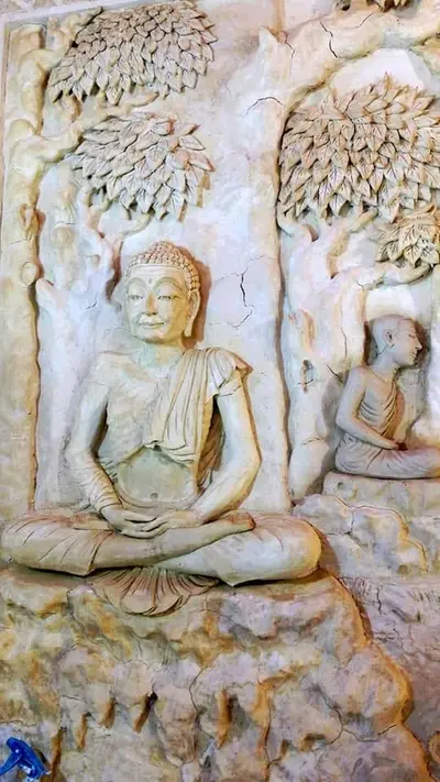 งานศิลป์ปูนปั้นวิหารพระพุทธโสภิตมุณี วัดจุฬามณี อำเภออัมพวา จังหวัดสมุทรสงคราม