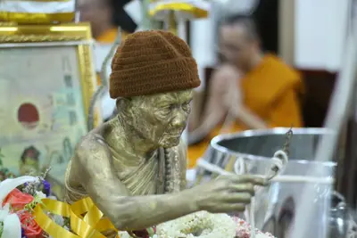 ประมวลภาพพิธีอธิษฐานจิตเดี่ยว หลวงพ่ออิฏฐ์ วัดจุฬามณี ปี ๒๕๕๙