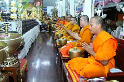 ประมวลภาพพิธีอธิษฐานจิตเดี่ยว หลวงพ่ออิฏฐ์ วัดจุฬามณี ปี ๒๕๕๙
