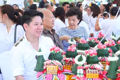 ประมวลภาพพิธีหล่อองค์ท้าวเวสสุวรรณองค์ใหญ่ วัดจุฬามณี ปี ๒๕๖๐