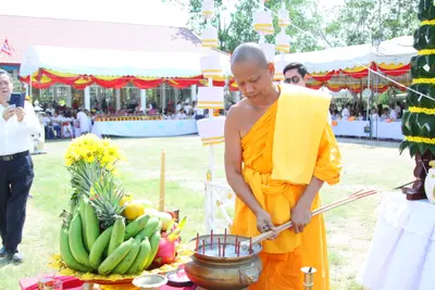 ประมวลภาพพิธีหล่อองค์ท้าวเวสสุวรรณองค์ใหญ่ วัดจุฬามณี ปี ๒๕๖๐