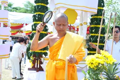 ประมวลภาพพิธีหล่อองค์ท้าวเวสสุวรรณองค์ใหญ่ วัดจุฬามณี ปี ๒๕๖๐