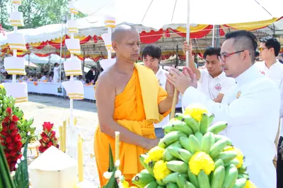 ประมวลภาพพิธีหล่อองค์ท้าวเวสสุวรรณองค์ใหญ่ วัดจุฬามณี ปี ๒๕๖๐