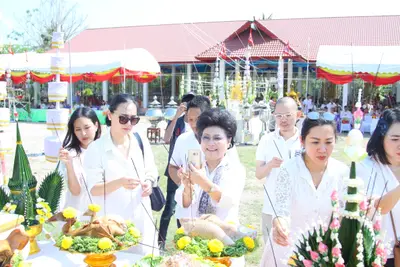 ประมวลภาพพิธีหล่อองค์ท้าวเวสสุวรรณองค์ใหญ่ วัดจุฬามณี ปี ๒๕๖๐