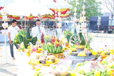 ประมวลภาพพิธีหล่อองค์ท้าวเวสสุวรรณองค์ใหญ่ วัดจุฬามณี ปี ๒๕๖๐