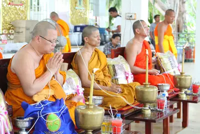 ประมวลภาพพิธีหล่อองค์ท้าวเวสสุวรรณองค์ใหญ่ วัดจุฬามณี ปี ๒๕๖๐