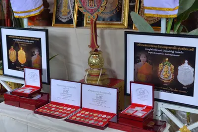 ประมวลภาพพิธีพุทธาภิเษกเหรียญเสมาบรมครู ท้าวเวสสุวรรณโณ รุ่นสร้างบารมี วัดจุฬามณี ปี ๒๕๖๐
