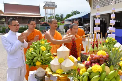 ประมวลภาพพิธีพุทธาภิเษกเหรียญเสมาบรมครู ท้าวเวสสุวรรณโณ รุ่นสร้างบารมี วัดจุฬามณี ปี ๒๕๖๐