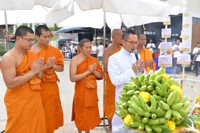 ประมวลภาพพิธีพุทธาภิเษกเหรียญเสมาบรมครู ท้าวเวสสุวรรณโณ รุ่นสร้างบารมี วัดจุฬามณี ปี ๒๕๖๐
