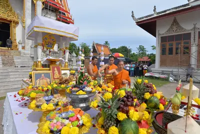 ประมวลภาพพิธีพุทธาภิเษกเหรียญเสมาบรมครู ท้าวเวสสุวรรณโณ รุ่นสร้างบารมี วัดจุฬามณี ปี ๒๕๖๐