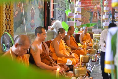 ประมวลภาพพิธีพุทธาภิเษกเหรียญเสมาบรมครู ท้าวเวสสุวรรณโณ รุ่นสร้างบารมี วัดจุฬามณี ปี ๒๕๖๐