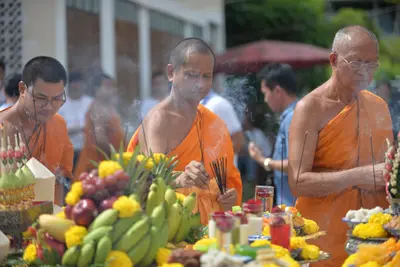 ประมวลภาพพิธีพุทธาภิเษกเหรียญเสมาบรมครู ท้าวเวสสุวรรณโณ รุ่นสร้างบารมี วัดจุฬามณี ปี ๒๕๖๐