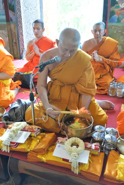 ประมวลภาพพิธีพุทธาภิเษกเหรียญเสมาบรมครู ท้าวเวสสุวรรณโณ รุ่นสร้างบารมี วัดจุฬามณี ปี ๒๕๖๐