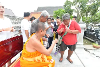 ประมวลภาพพิธีพุทธาภิเษกเหรียญเสมาบรมครู ท้าวเวสสุวรรณโณ รุ่นสร้างบารมี วัดจุฬามณี ปี ๒๕๖๐