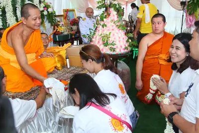 ประมวลภาพงานทำบุญอายุวัฒนมงคล ๖๐ ปี หลวงพ่ออิฏฐ์ วัดจุฬามณี ปี ๒๕๖๐