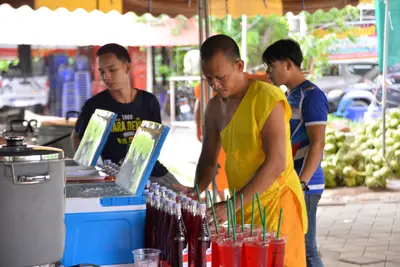 ประมวลภาพงานอายุวัฒนมงคล ๖๓ ปี หลวงพ่ออิฏฐ์ และพิธีครอบครูบูรพาจารย์ วัดจุฬามณี ปี ๒๕๖๒