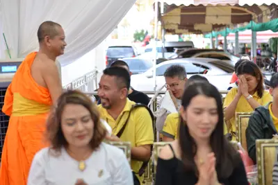 ประมวลภาพงานอายุวัฒนมงคล ๖๓ ปี หลวงพ่ออิฏฐ์ และพิธีครอบครูบูรพาจารย์ วัดจุฬามณี ปี ๒๕๖๒