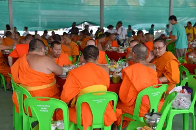 ประมวลภาพงานอายุวัฒนมงคล ๖๓ ปี หลวงพ่ออิฏฐ์ และพิธีครอบครูบูรพาจารย์ วัดจุฬามณี ปี ๒๕๖๒