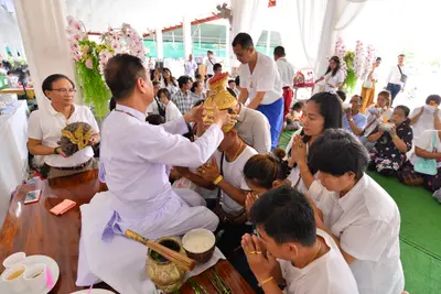 ประมวลภาพงานอายุวัฒนมงคล ๖๓ ปี หลวงพ่ออิฏฐ์ และพิธีครอบครูบูรพาจารย์ วัดจุฬามณี ปี ๒๕๖๒