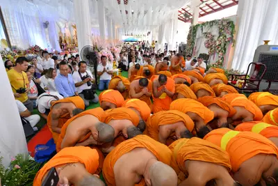 ประมวลภาพงานอายุวัฒนมงคล ๖๓ ปี หลวงพ่ออิฏฐ์ และพิธีครอบครูบูรพาจารย์ วัดจุฬามณี ปี ๒๕๖๒