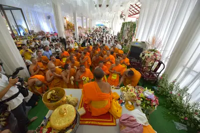 ประมวลภาพงานอายุวัฒนมงคล ๖๓ ปี หลวงพ่ออิฏฐ์ และพิธีครอบครูบูรพาจารย์ วัดจุฬามณี ปี ๒๕๖๒