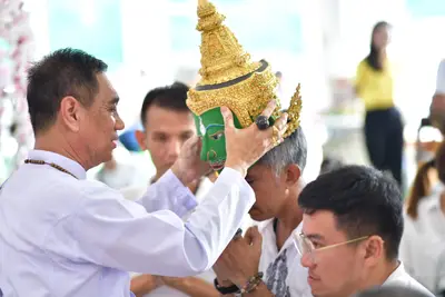 ประมวลภาพงานอายุวัฒนมงคล ๖๓ ปี หลวงพ่ออิฏฐ์ และพิธีครอบครูบูรพาจารย์ วัดจุฬามณี ปี ๒๕๖๒