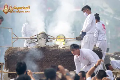 ประมวลภาพพิธีเททองหล่อพระพุทธชินราชจำลอง วัดจุฬามณี ปี ๒๕๖๓