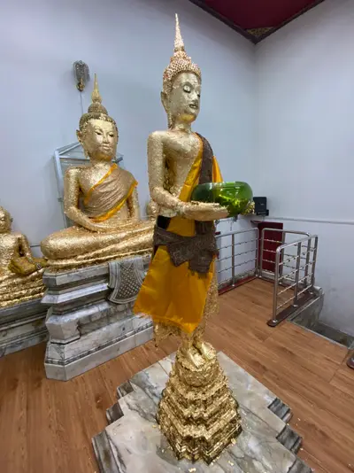 ประมวลภาพพิธีบวงสรวงองค์หลวงพ่อบ้านแหลม ปี ๒๕๖๔