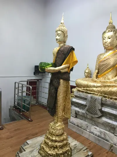 ประมวลภาพพิธีบวงสรวงองค์หลวงพ่อบ้านแหลม ปี ๒๕๖๔