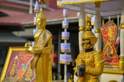ประมวลภาพพิธีบวงสรวงองค์หลวงพ่อบ้านแหลม ปี ๒๕๖๔