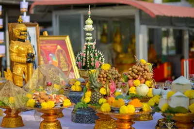 ประมวลภาพพิธีบวงสรวงองค์หลวงพ่อบ้านแหลม ปี ๒๕๖๔