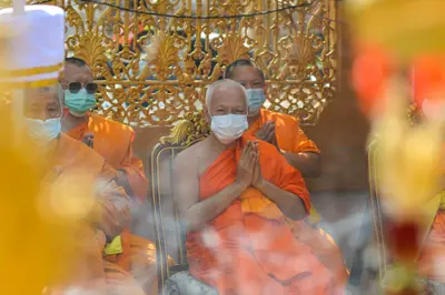 ประมวลภาพพิธีบวงสรวงองค์หลวงพ่อบ้านแหลม ปี ๒๕๖๔
