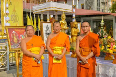 ประมวลภาพพิธีบวงสรวงองค์หลวงพ่อบ้านแหลม ปี ๒๕๖๔