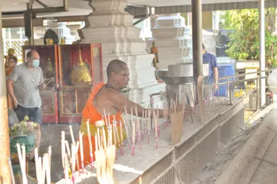 ประมวลภาพพิธีบวงสรวงองค์หลวงพ่อบ้านแหลม ปี ๒๕๖๔