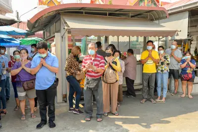 ประมวลภาพพิธีบวงสรวงองค์หลวงพ่อบ้านแหลม ปี ๒๕๖๔