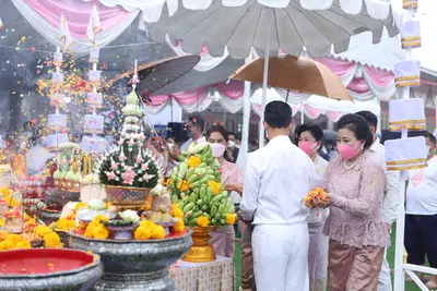 ประมวลภาพพิธียกฉัตรและบวงสรวงสมโภช วัดจุฬามณี ปี ๒๕๖๔