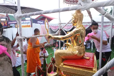 ประมวลภาพพิธียกฉัตรและบวงสรวงสมโภช วัดจุฬามณี ปี ๒๕๖๔